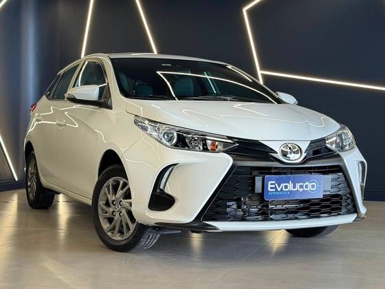 TOYOTA YARIS 1.5 16V FLEX XS CONNECT MULTIDRIVE TOYOTA YARIS 1.5 16V FLEX XS CONNECT MULTIDRIVE
